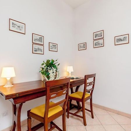 Relax- 7 Posti A Pochi Passi Dal Mare Apartman Porto San Giorgio Kültér fotó