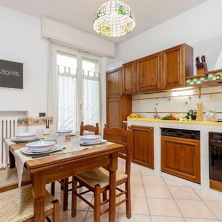 Relax- 7 Posti A Pochi Passi Dal Mare Apartman Porto San Giorgio Kültér fotó